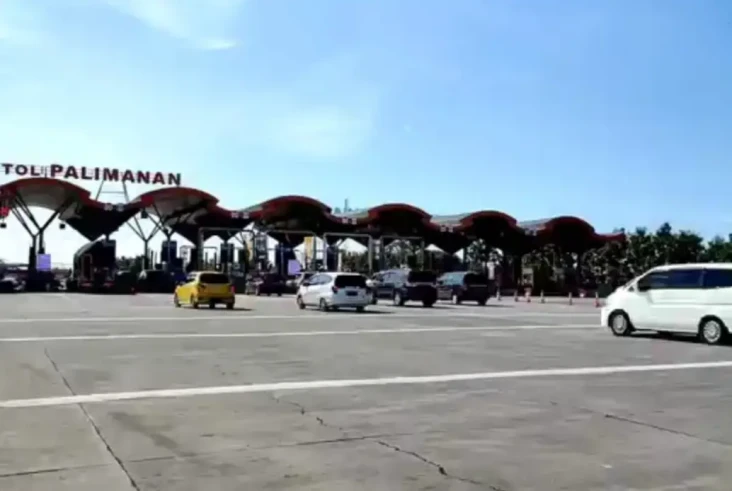 Hari Kedua Lebaran,...