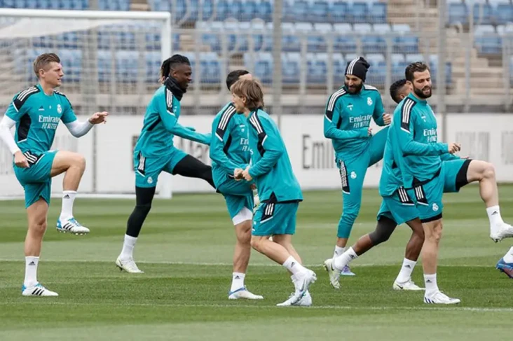 Ancelotti Miliki Skuad...