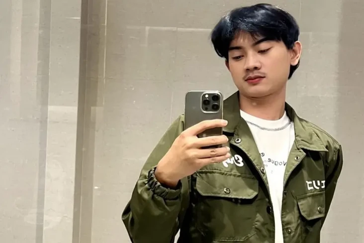Sukses Jadi Artis TikTok,...