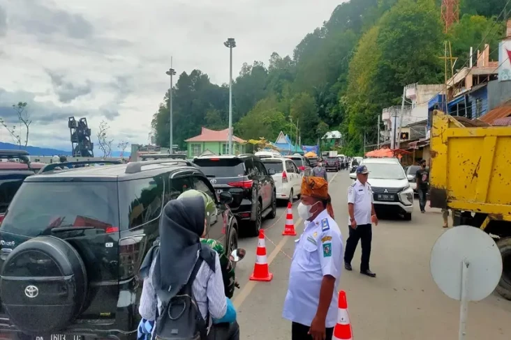 Hari Ketiga Lebaran,...