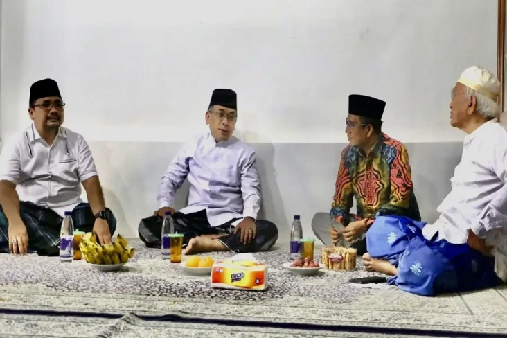 Didampingi Gus Yahya...