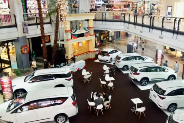 Kalla Toyota Gelar Public...