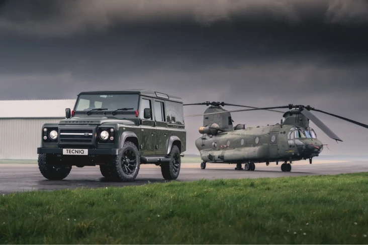 Kagumi Helikopter Chinook,...