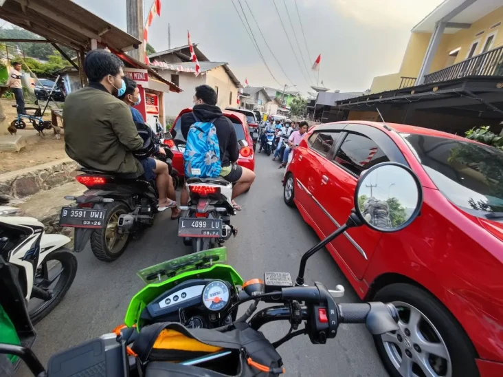 Tarikan Motor Berat...