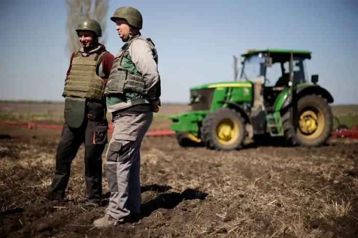 Petani Ukraina Berisiko...
