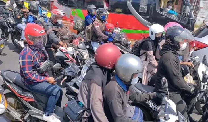 Jalur Pantura Cirebon...