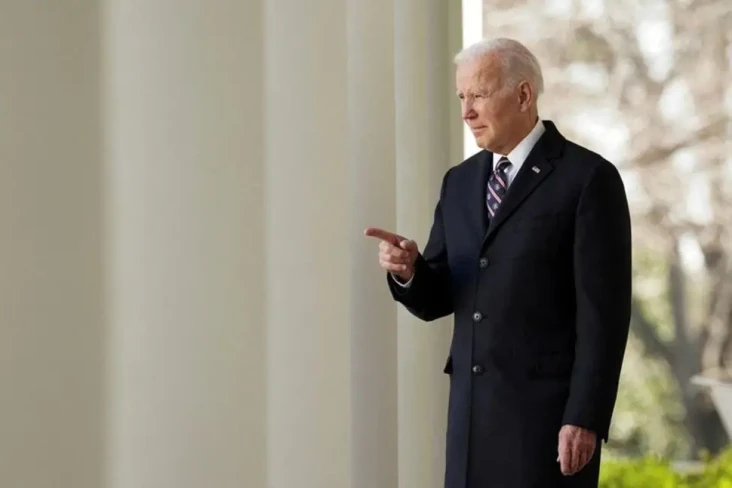 Biden Umumkan Paket...
