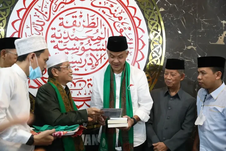 Ganjar Pranowo Sowan...