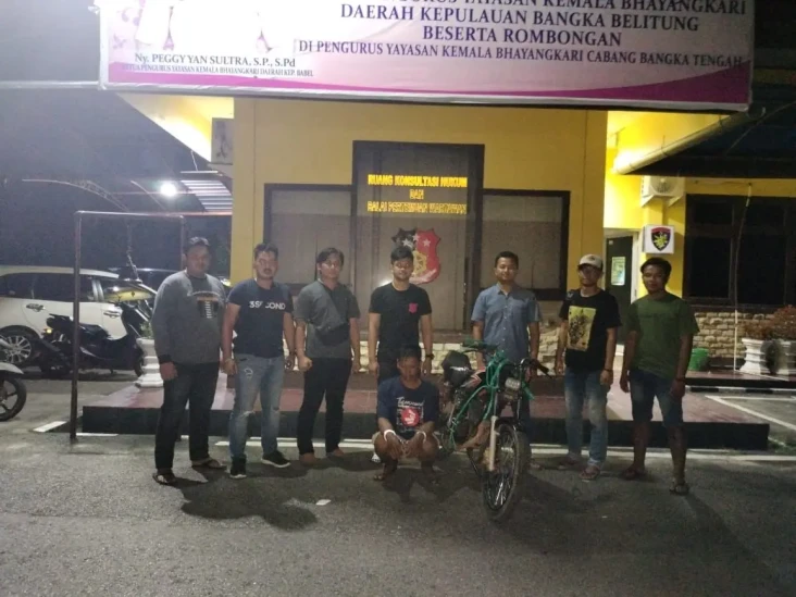 Suami Sadis Pembakar...