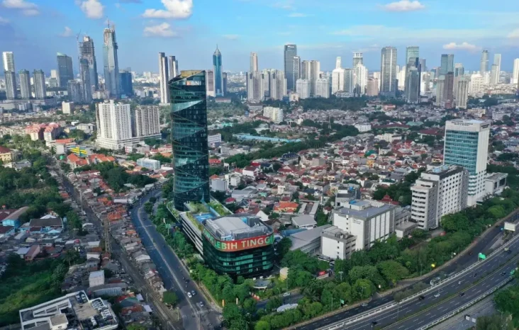 Ekonomi Mulai Pulih,...