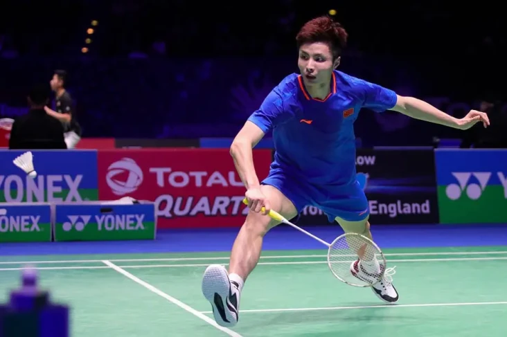 Shi Yuqi Dihukum 1 Tahun,...