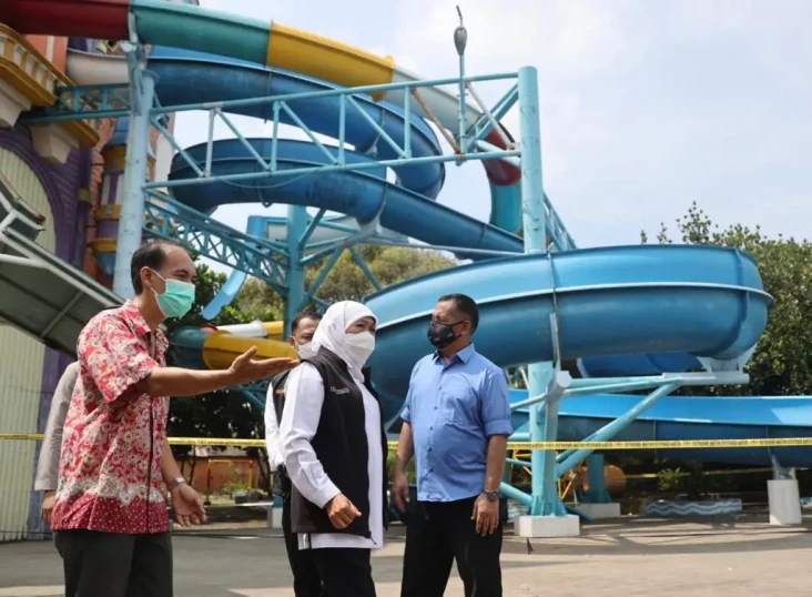 Buntut Perosotan di...