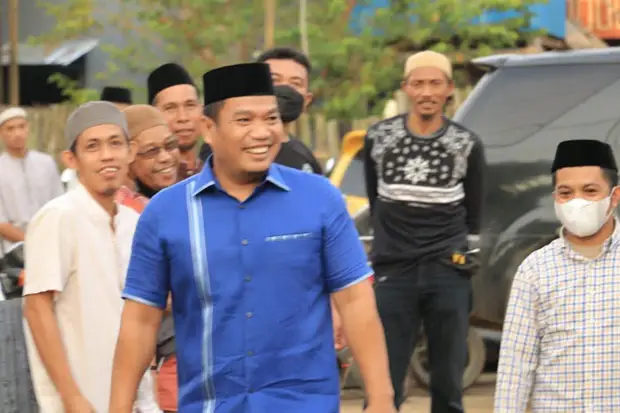 Legislator DPRD Sulsel...