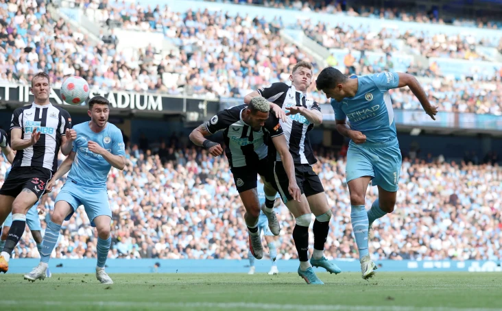 Gilas Newcastle, Rodri...