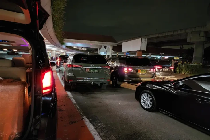 Viral Mobil Tentara...