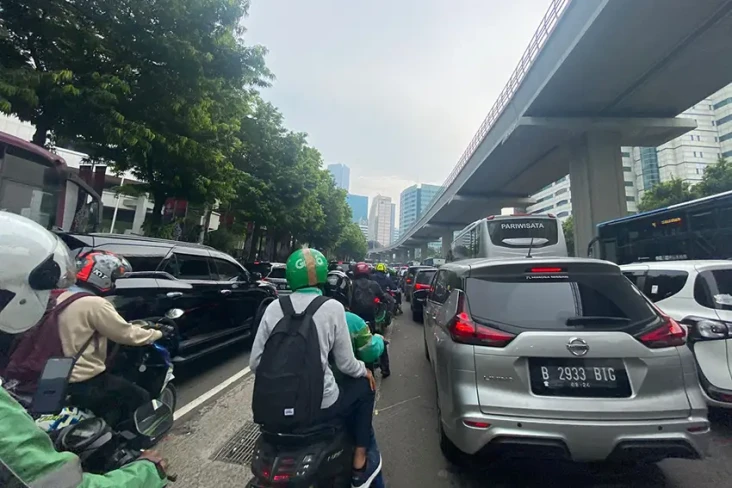 Perkantoran Mulai Ramai,...