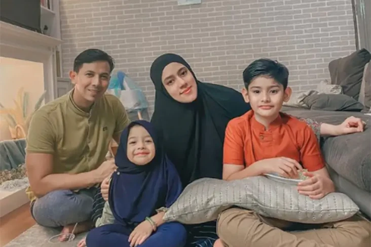 Fairuz A. Rafiq Sempat...