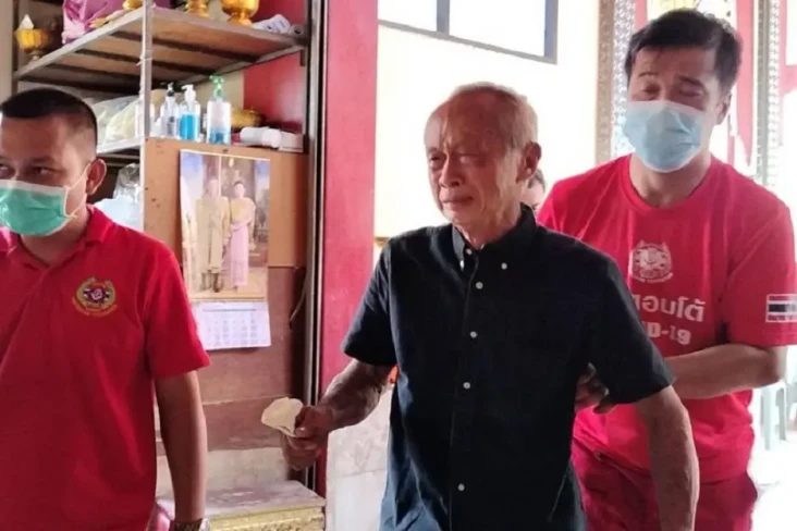 Cinta Tak Pudar, Pria...