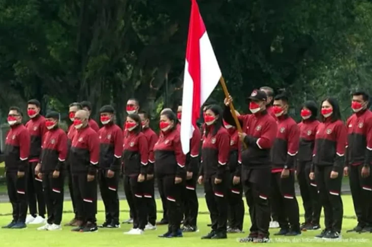 Jokowi Target Indonesia...