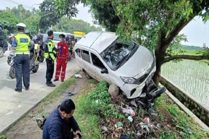 103 Kecelakaan Terjadi...