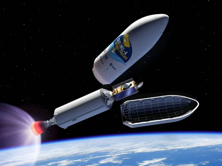 SpaceX Akan Bawa Manusia...