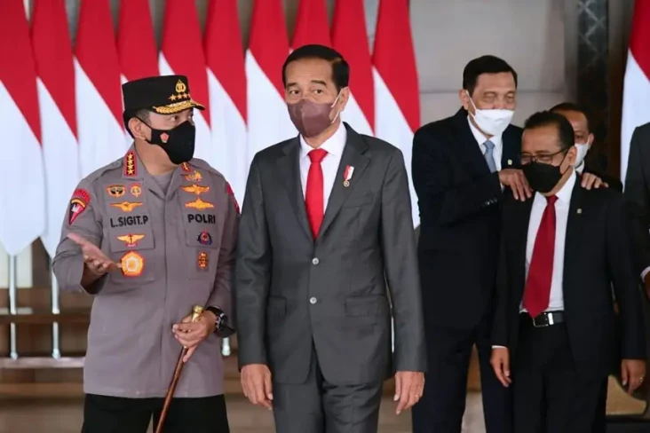 Jokowi Hadiri KTT Khusus...
