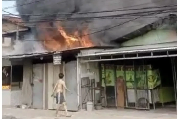 Kebakaran di Tangerang...