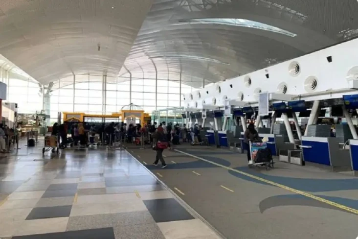 Bandara Kualanamu Angkut...
