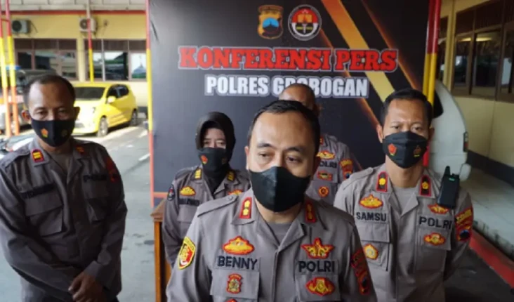 Viral Pengemudi Elf...