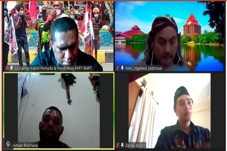 Tradisi Lebaran di Papua,...