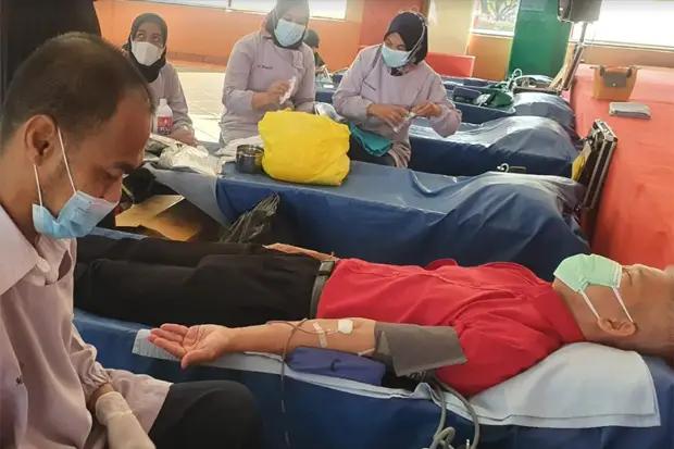 Gelar Donor Darah di...