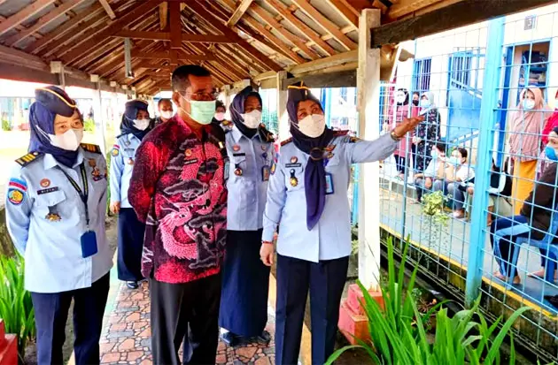 Pantau Lapas Perempuan...