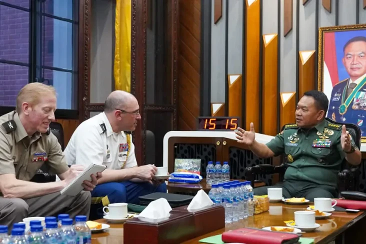Terima Atase AS, Jenderal...