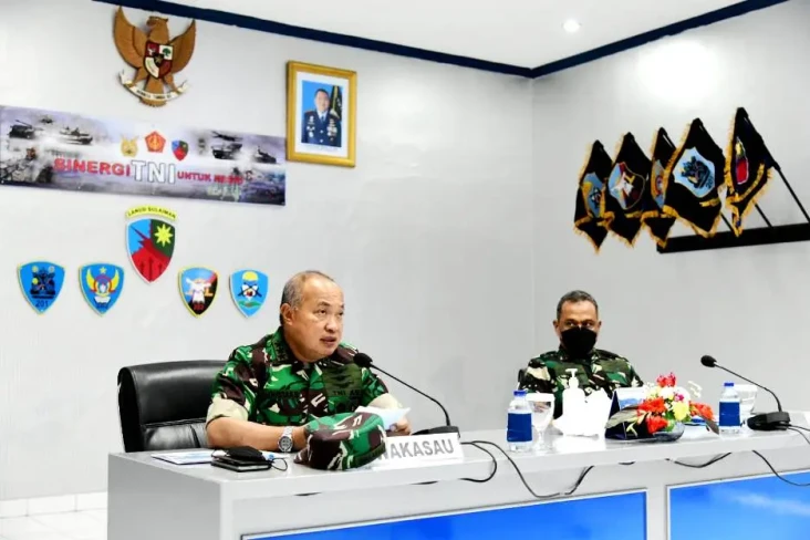 Tinjau Seleksi Komcad...