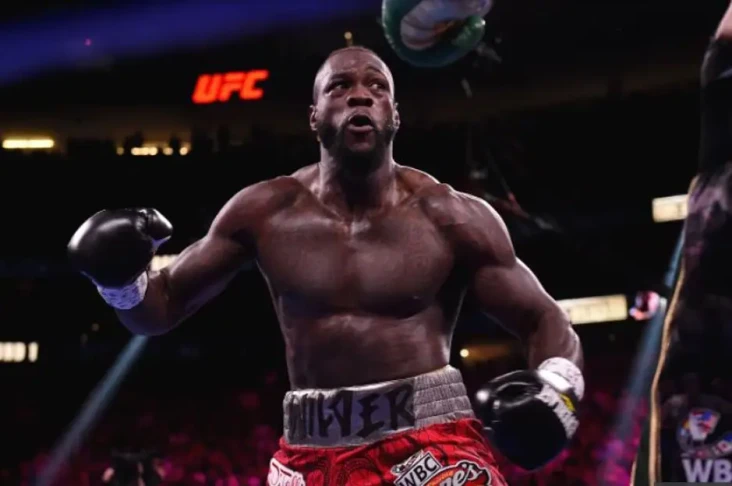 Deontay Wilder Perebutkan...