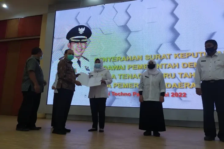 Air Mata Ningrum Menitik...