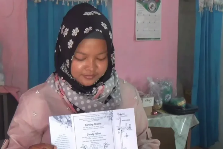 Kepiluan Ranting Delima,...
