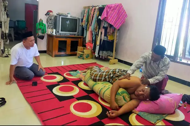 Warga Bajoe Diduga Jadi...
