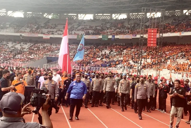 Datang ke GBK, Kapolri...