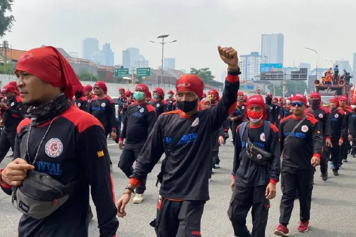 Tolak Revisi UU PPP,...