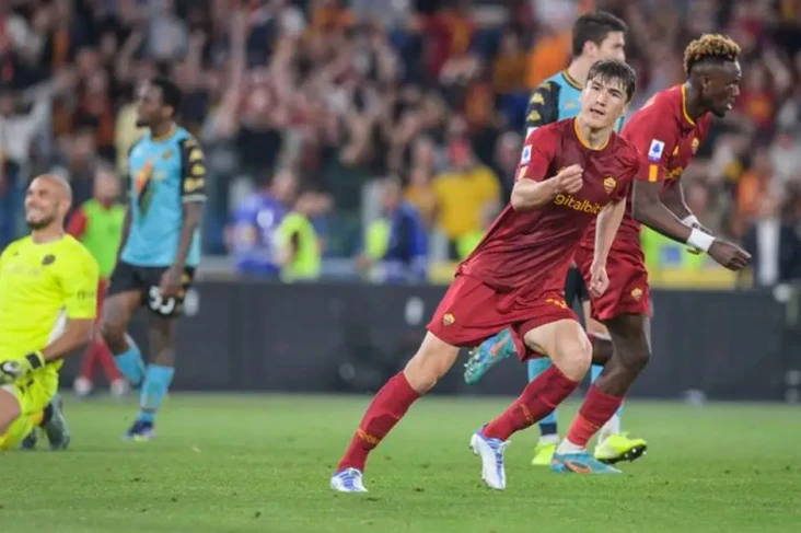 Hasil Liga Italia 2021/2022:...