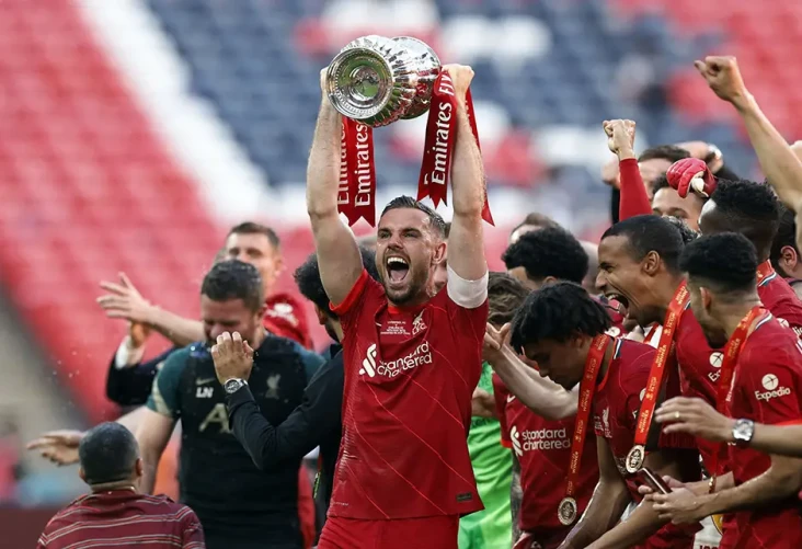 Jordan Henderson, Kapten...