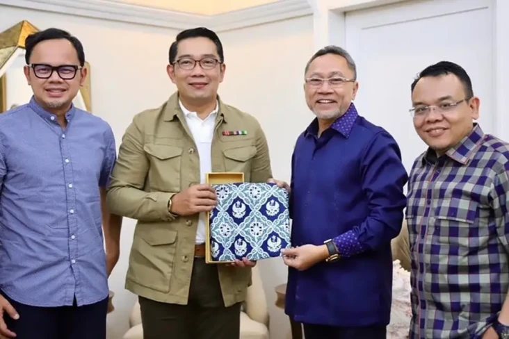 Kedatangan Ridwan Kamil,...