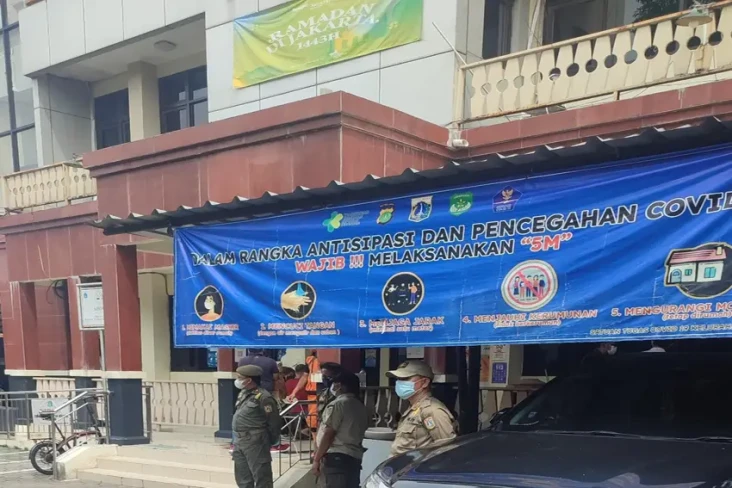 Pemilihan Ketua RT Tertutup...