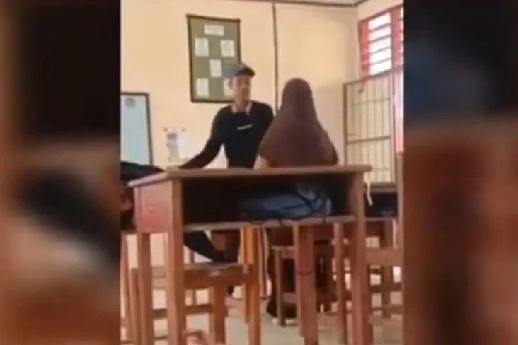 Viral! Pelajar Aniaya...