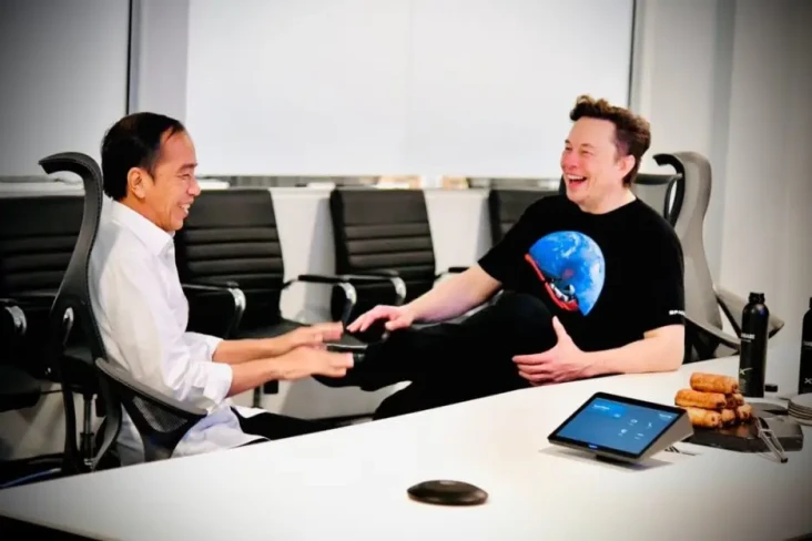 Kunjungi SpaceX, Jokowi-Elon...