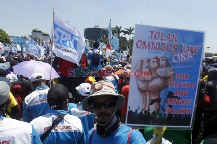Hadapi Akal-akalan DPR,...