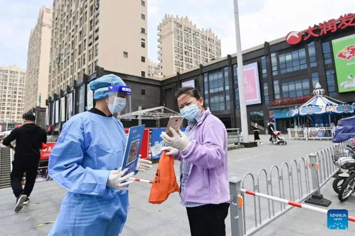 Pusat Keramaian di Shanghai...