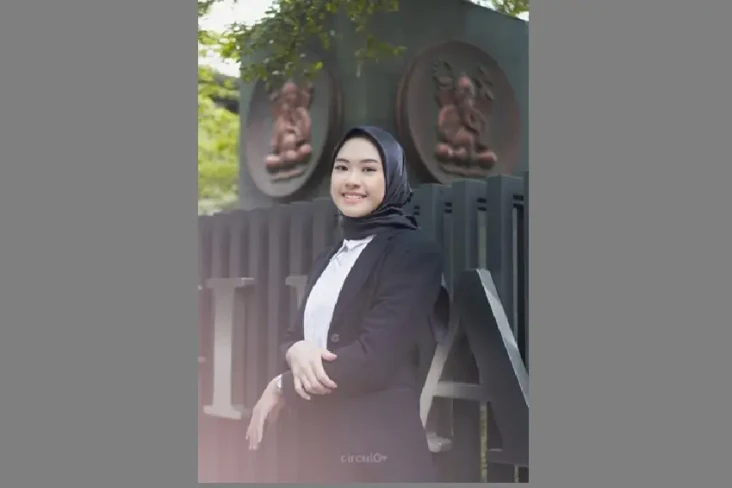 Cerita Zahra Shofia,...