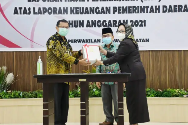 Judas Amir Persembahkan...